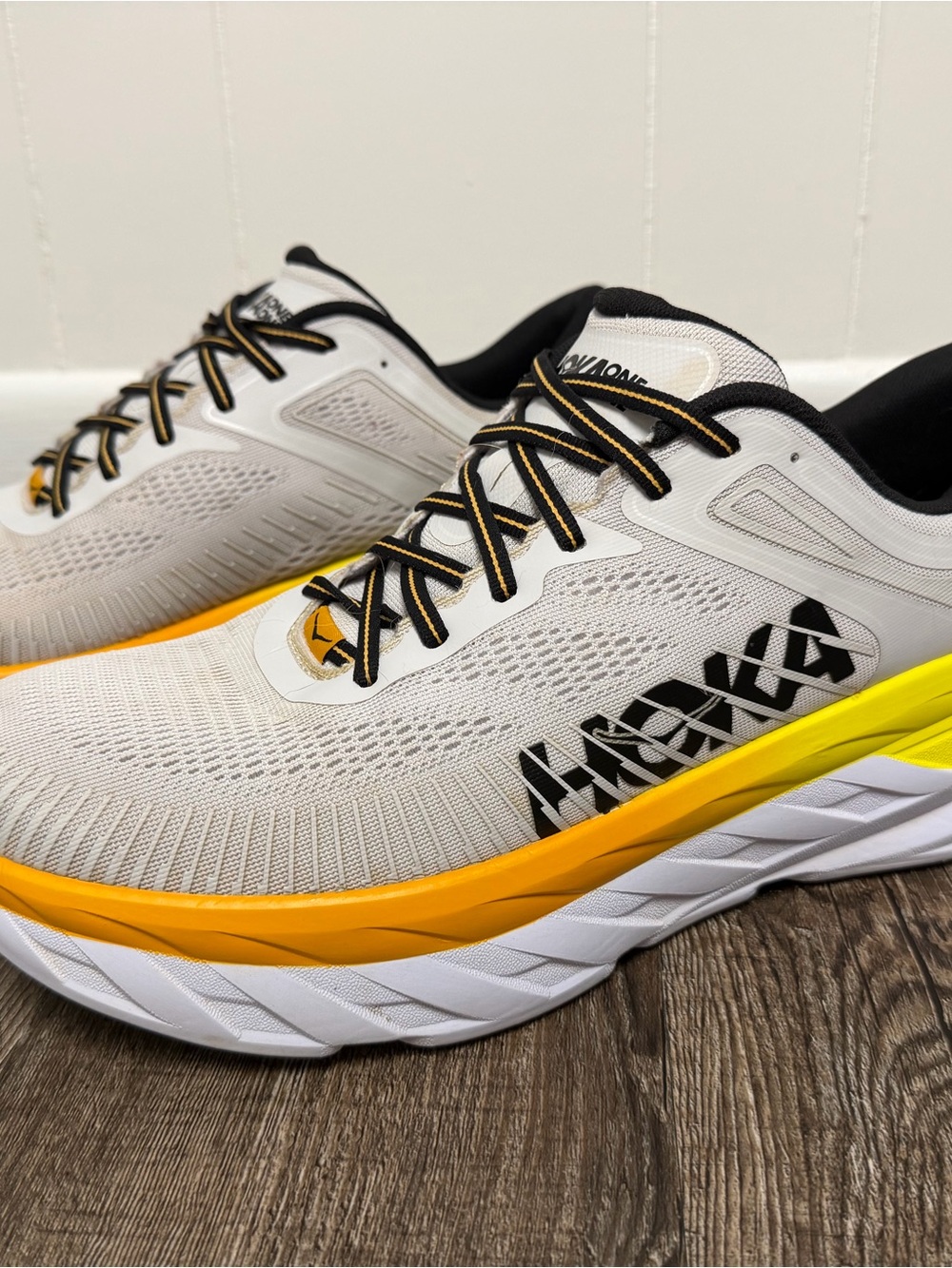 Hoka Men’s Bondi 7 Size 13